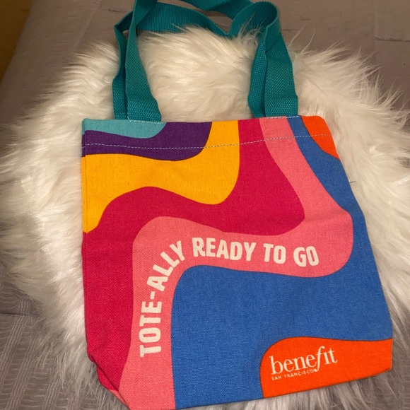 Brand new Benefit Cosmetics makeup samples with free mini tote and headband - Picture 4 of 7